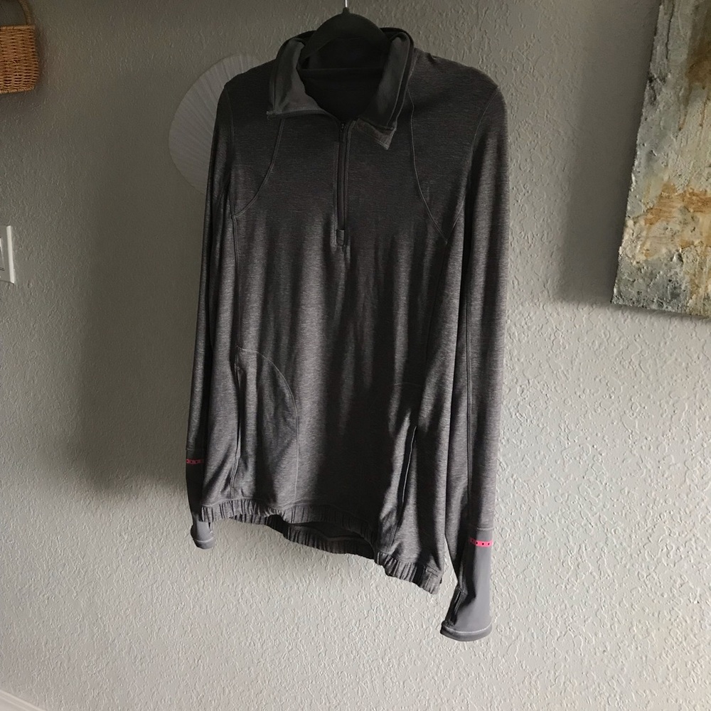 LOW PRICE MOVING- $185 + TAX RETAIL LULULEMON PULLOVER